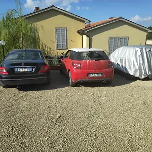 La Dolce With Free Private Parking Appartamento